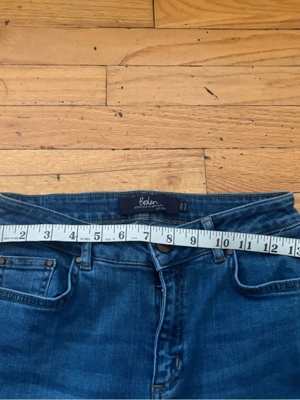 Boden Blue Flare Jeans - Wide Leg Fits Like a 4 - Picture 3 of 9